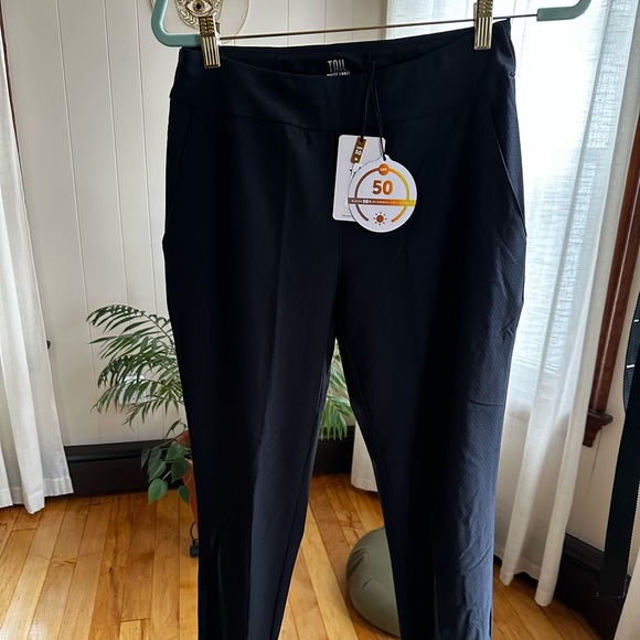 Tail Pants - Tail NWT size 2 black jogger